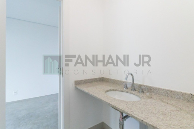 Imagem Imóvel com 3 Quartos à Venda, 134 m² em Vila Nova Conceição - São Paulo