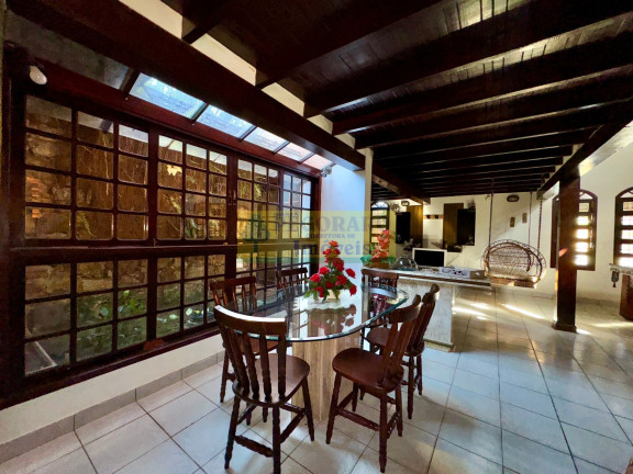 Imagem Sobrado com 4 Quartos à Venda, 265 m² em Martim De Sá - Caraguatatuba Imagem Sobrado com 4 Quartos à Venda, 265 m² em Martim De Sá - Caraguatatuba