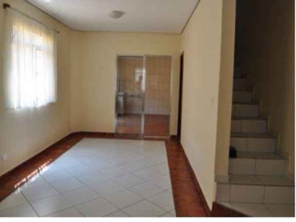 Imagem Sobrado com 3 Quartos à Venda, 144 m² em Vila Mangalot - São Paulo Imagem Sobrado com 3 Quartos à Venda, 144 m² em Vila Mangalot - São Paulo