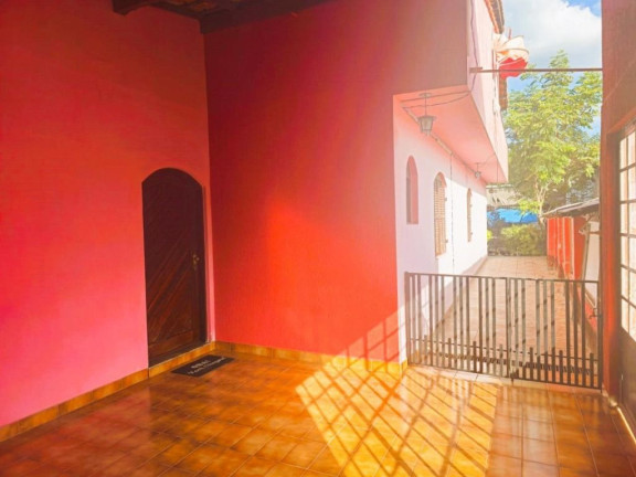 Imagem Sobrado com 3 Quartos à Venda, 415 m² em Vila Acoreana - Poá Imagem Sobrado com 3 Quartos à Venda, 415 m² em Vila Acoreana - Poá