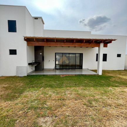 Imagem Casa com 3 Quartos à Venda, 405 m² em Green Park - Sorriso Imagem Casa com 3 Quartos à Venda, 405 m² em Green Park - Sorriso