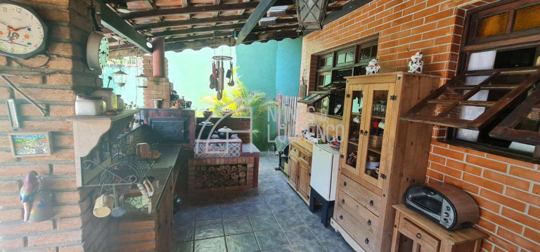 Imagem Casa com 4 Quartos à Venda, 500 m² em Morro Nova Cintra - Santos Imagem Casa com 4 Quartos à Venda, 500 m² em Morro Nova Cintra - Santos
