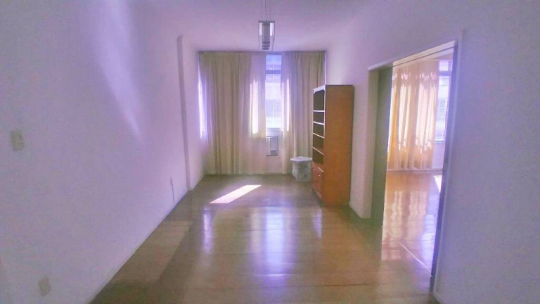 Imagem Apartamento com 3 Quartos para Alugar, 200 m² em Copacabana - Rio De Janeiro