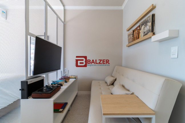 Imagem Apartamento com 1 Quarto à Venda, 54 m² em Centro - Florianópolis Imagem Apartamento com 1 Quarto à Venda, 54 m² em Centro - Florianópolis