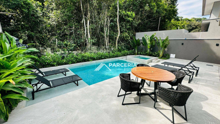 Imagem Casa com 6 Quartos à Venda, 380 m² em Riviera Módulo 11 - Bertioga Imagem Casa com 6 Quartos à Venda, 380 m² em Riviera Módulo 11 - Bertioga
