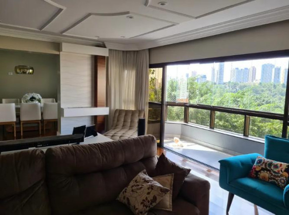 Imagem Apartamento com 4 Quartos à Venda, 215 m² em Aclimação - São Paulo