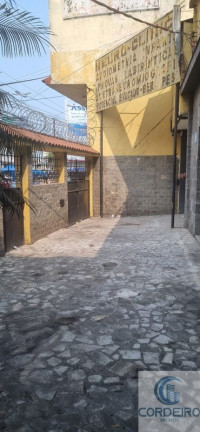 Imagem Imóvel com 10 Quartos para Alugar, 204 m² em Jardim Vinte E Cinco De Agosto - Duque De Caxias