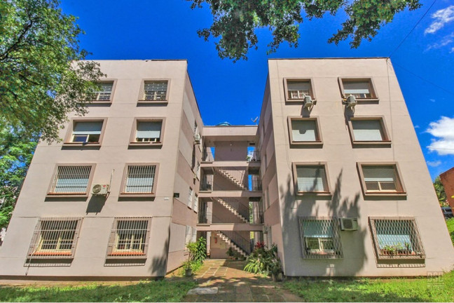 Imagem Imóvel com 3 Quartos à Venda, 82 m² em Teresópolis - Porto Alegre Imagem Imóvel com 3 Quartos à Venda, 82 m² em Teresópolis - Porto Alegre