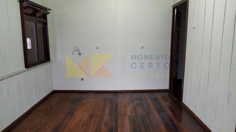 Imagem Casa com 3 Quartos à Venda, 183 m² em Salto Weissbach - Blumenau