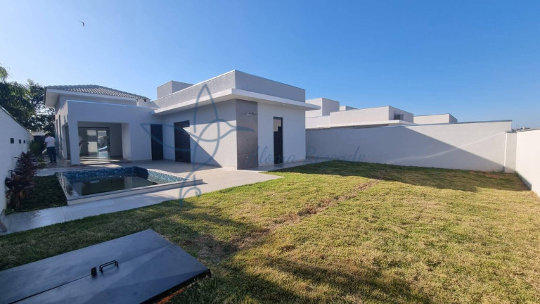 Imagem Casa de Condomínio com 3 Quartos à Venda, em Morada Do Sol - Piratininga Imagem Casa de Condomínio com 3 Quartos à Venda, em Morada Do Sol - Piratininga