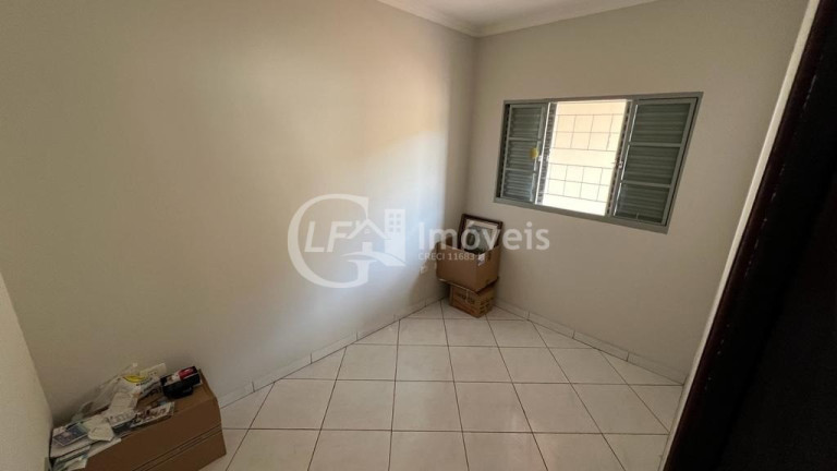 Imagem Casa com 3 Quartos à Venda, 190 m² em Vila Taquarussu - Campo Grande Imagem Casa com 3 Quartos à Venda, 190 m² em Vila Taquarussu - Campo Grande