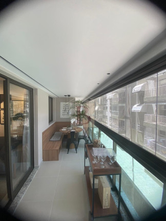 Imagem Imóvel com 2 Quartos à Venda, 72 m² em Icaraí - Niterói Imagem Imóvel com 2 Quartos à Venda, 72 m² em Icaraí - Niterói