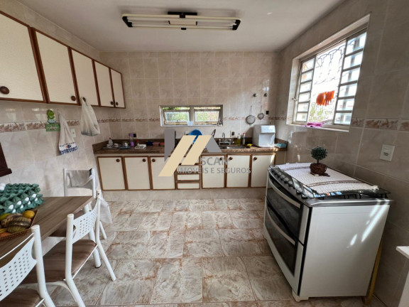 Imagem Casa com 4 Quartos à Venda, 403 m² em Bairro Das Palmeiras - Campinas Imagem Casa com 4 Quartos à Venda, 403 m² em Bairro Das Palmeiras - Campinas