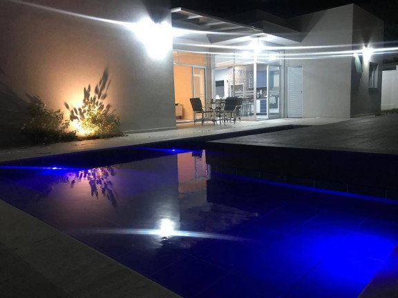 Imagem Casa com 3 Quartos à Venda, 270 m² em Nossa Senhora Do Perpétuo Socorro - Pindamonhangaba Imagem Casa com 3 Quartos à Venda, 270 m² em Nossa Senhora Do Perpétuo Socorro - Pindamonhangaba