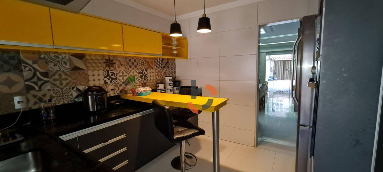 Imagem Casa com 2 Quartos à Venda, 70 m² em Engenho Pequeno - Nova Iguaçu
