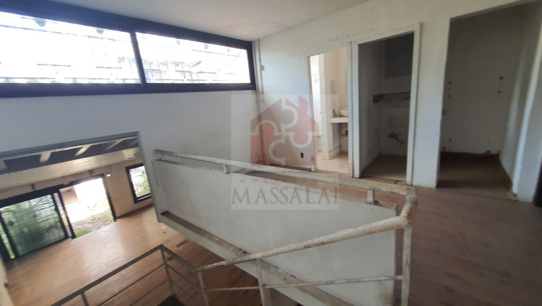 Imagem Casa com 3 Quartos à Venda, 356 m² em Petrópolis - Porto Alegre Imagem Casa com 3 Quartos à Venda, 356 m² em Petrópolis - Porto Alegre