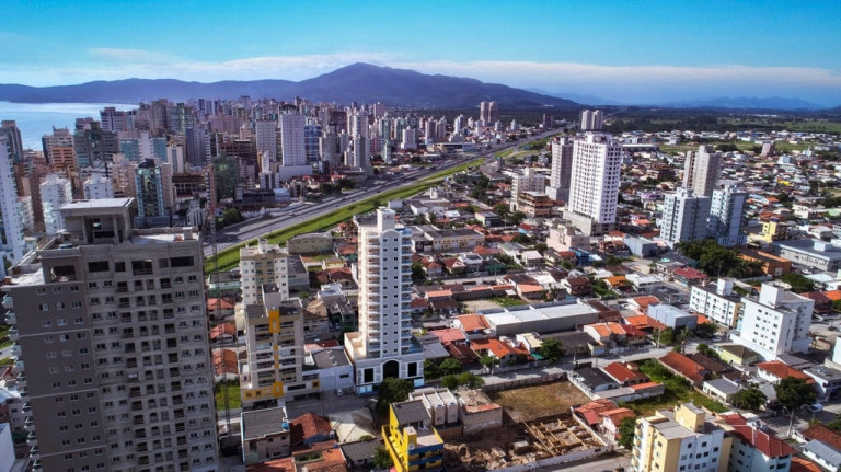 Imagem Apartamento com 2 Quartos à Venda, 63 m² em Morretes - Itapema