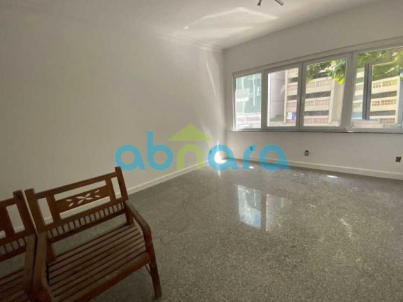 Apartamento com 3 Quartos à Venda, 110 m² em Copacabana - Rio De Janeiro