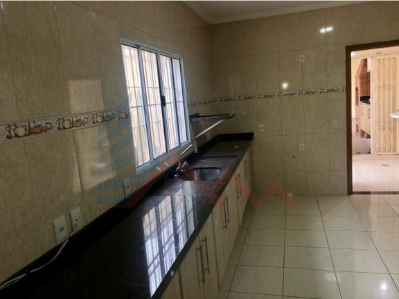 Imagem Sobrado com 4 Quartos à Venda, 200 m² em Vila Bertioga - São Paulo