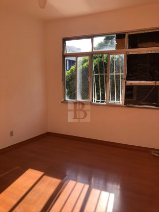 Imagem Imóvel com 3 Quartos à Venda, 144 m² em Icaraí - Niterói