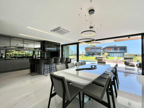Imagem Casa com 5 Quartos à Venda, 430 m² em -- - Xangri-la