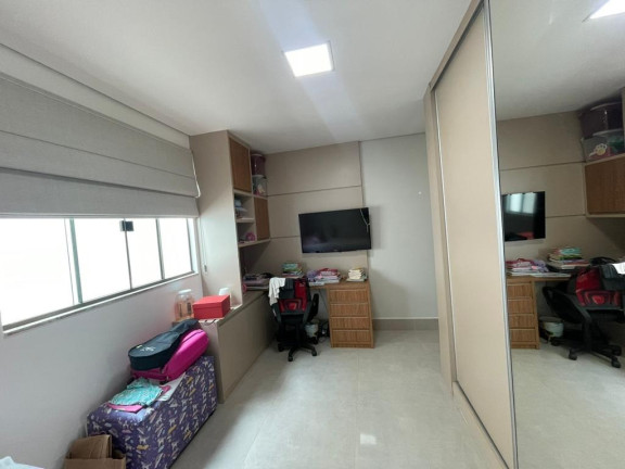 Imagem Casa com 4 Quartos à Venda, 250 m² em Colonia Agricola Samambaia - Brasília Imagem Casa com 4 Quartos à Venda, 250 m² em Colonia Agricola Samambaia - Brasília