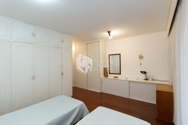 Imagem Casa com 5 Quartos à Venda, 330 m² em Planalto Paulista - São Paulo Imagem Casa com 5 Quartos à Venda, 330 m² em Planalto Paulista - São Paulo