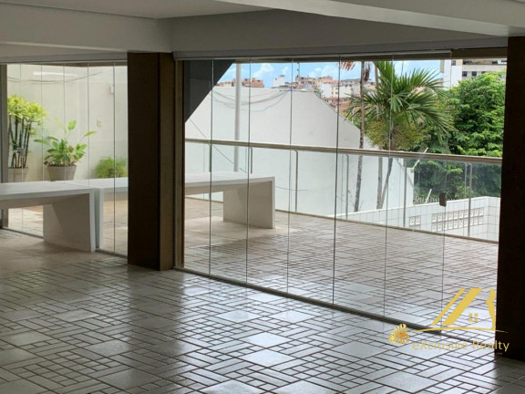 Imagem Apartamento com 4 Quartos à Venda, 560 m² em Candeal - Salvador