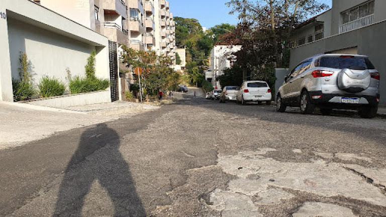 Imagem Apartamento com 4 Quartos à Venda, 160 m² em Granbery - Juiz De Fora