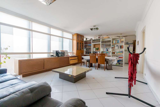 Imagem Apartamento com 3 Quartos à Venda, 196 m² em Higienópolis - São Paulo Imagem Apartamento com 3 Quartos à Venda, 196 m² em Higienópolis - São Paulo