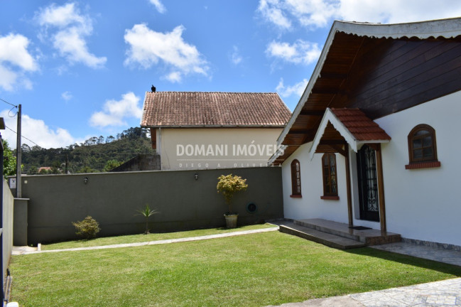 Imagem Casa com 4 Quartos à Venda, 183 m² em Região Da Abernéssia - Campos Do Jordão Imagem Casa com 4 Quartos à Venda, 183 m² em Região Da Abernéssia - Campos Do Jordão