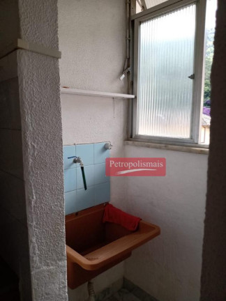 Imagem Apartamento com 1 Quarto à Venda, em Mosela - Petrópolis Imagem Apartamento com 1 Quarto à Venda, em Mosela - Petrópolis