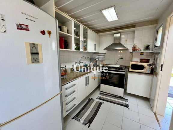 Imagem Casa com 4 Quartos à Venda, 250 m² em Ferradura - Armação Dos Búzios Imagem Casa com 4 Quartos à Venda, 250 m² em Ferradura - Armação Dos Búzios