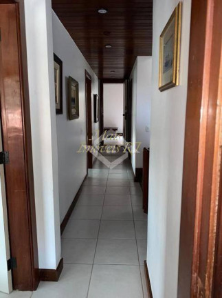 Imagem Casa com 5 Quartos à Venda, 720 m² em Piratininga - Niterói Imagem Casa com 5 Quartos à Venda, 720 m² em Piratininga - Niterói