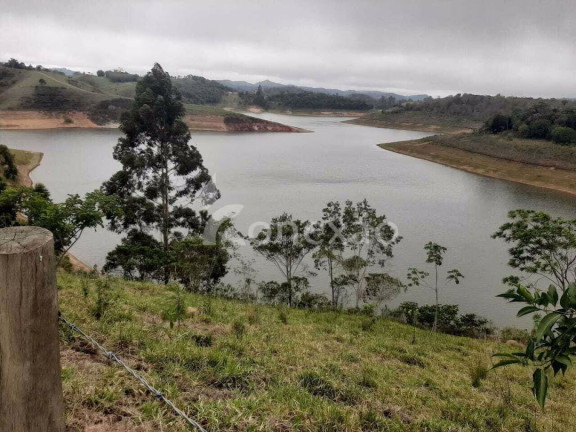 Imagem Chácara com 2 Quartos à Venda, 200 m² em Macaco - Paraibuna Imagem Chácara com 2 Quartos à Venda, 200 m² em Macaco - Paraibuna
