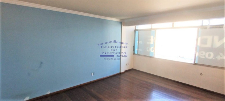 Imagem Imóvel com 3 Quartos à Venda, 122 m² em Independência - Porto Alegre Imagem Imóvel com 3 Quartos à Venda, 122 m² em Independência - Porto Alegre