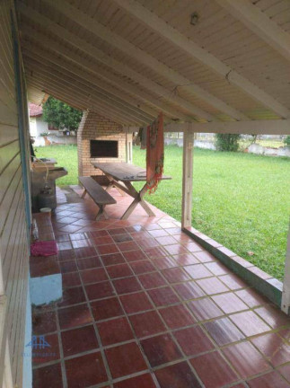 Imagem Terreno à Venda, 700 m² em Ponta Das Canas - Florianópolis Imagem Terreno à Venda, 700 m² em Ponta Das Canas - Florianópolis
