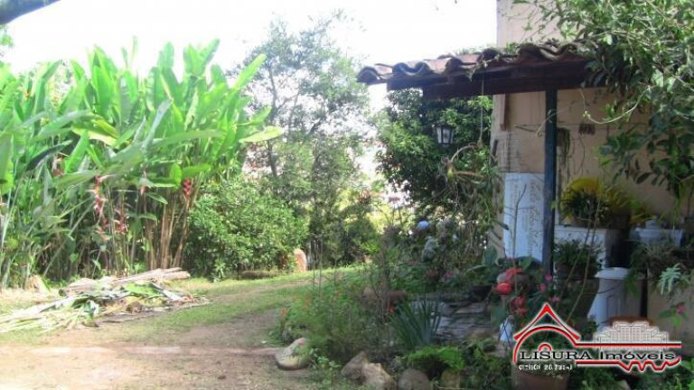 Imagem Casa com 3 Quartos à Venda, 1.127 m² em Centro - Santa Branca Imagem Casa com 3 Quartos à Venda, 1.127 m² em Centro - Santa Branca