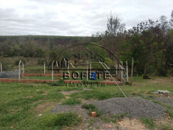 Imagem Imóvel com 3 Quartos à Venda, 5.000 m² em Mococa - Bofete Imagem Imóvel com 3 Quartos à Venda, 5.000 m² em Mococa - Bofete