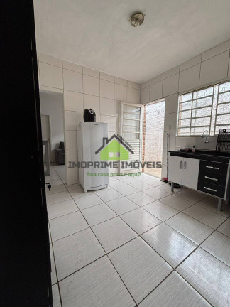 Imagem Casa com 2 Quartos à Venda, 125 m² em Jardim Emília - Jacareí Imagem Casa com 2 Quartos à Venda, 125 m² em Jardim Emília - Jacareí