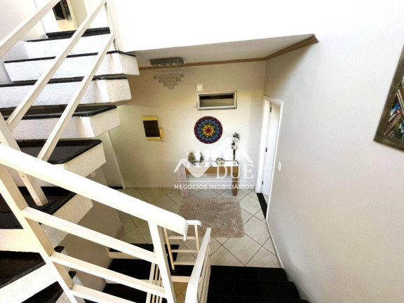 Imagem Casa com 5 Quartos à Venda, 202 m² em Campo Grande - Santos Imagem Casa com 5 Quartos à Venda, 202 m² em Campo Grande - Santos
