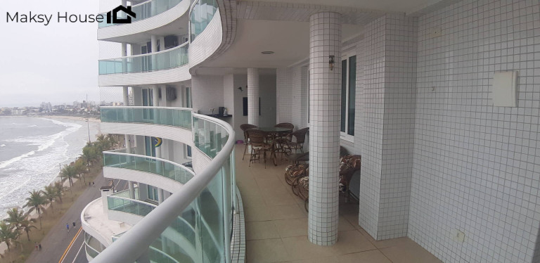 Casa com 3 Quartos à Venda, 91 m² em Centro - Guaratuba