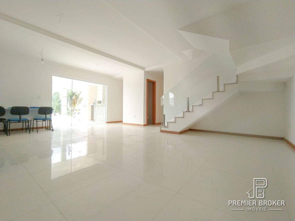 Imagem Casa com 5 Quartos à Venda, 250 m² em Vargem Grande - Teresópolis Imagem Casa com 5 Quartos à Venda, 250 m² em Vargem Grande - Teresópolis