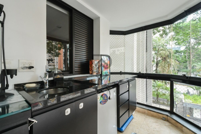 Imagem Apartamento com 4 Quartos à Venda, 172 m² em Moema - São Paulo Imagem Apartamento com 4 Quartos à Venda, 172 m² em Moema - São Paulo