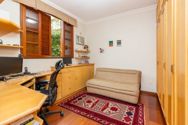 Imagem Casa com 4 Quartos à Venda, em Jardim Das Bandeiras - São Paulo Imagem Casa com 4 Quartos à Venda, em Jardim Das Bandeiras - São Paulo