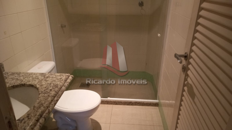 Imagem Imóvel com 2 Quartos à Venda, 80 m² em Peró - Cabo Frio Imagem Imóvel com 2 Quartos à Venda, 80 m² em Peró - Cabo Frio