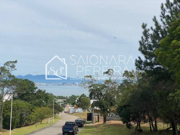Imagem Terreno à Venda, 756 m² em Cacupé - Florianópolis Imagem Terreno à Venda, 756 m² em Cacupé - Florianópolis