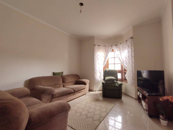Imagem Casa à Venda, em Atibaia Imagem Casa à Venda, em Atibaia