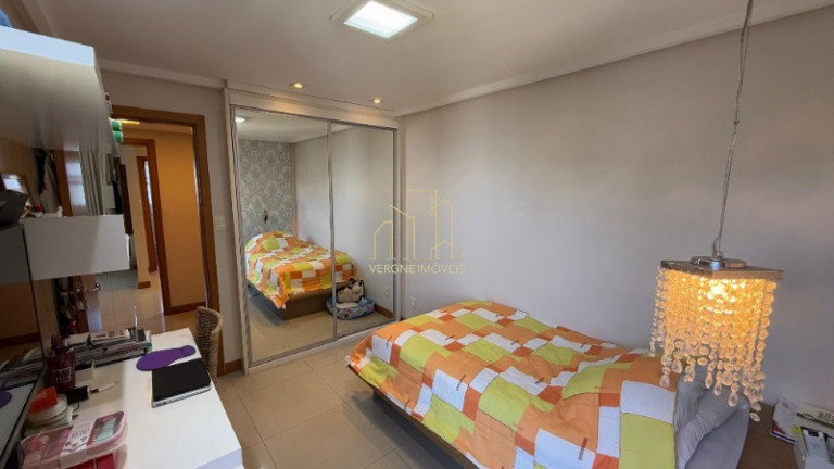 Imagem Imóvel com 4 Quartos à Venda, 137 m² em Pituba - Salvador Imagem Imóvel com 4 Quartos à Venda, 137 m² em Pituba - Salvador