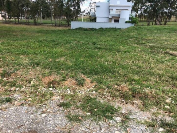Imagem Terreno à Venda, 450 m² em Condomínio Ninho Verde I - Porangaba Imagem Terreno à Venda, 450 m² em Condomínio Ninho Verde I - Porangaba